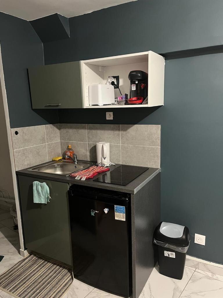 דירות סרסל Charmant Studio Dans Maison מראה חיצוני תמונה